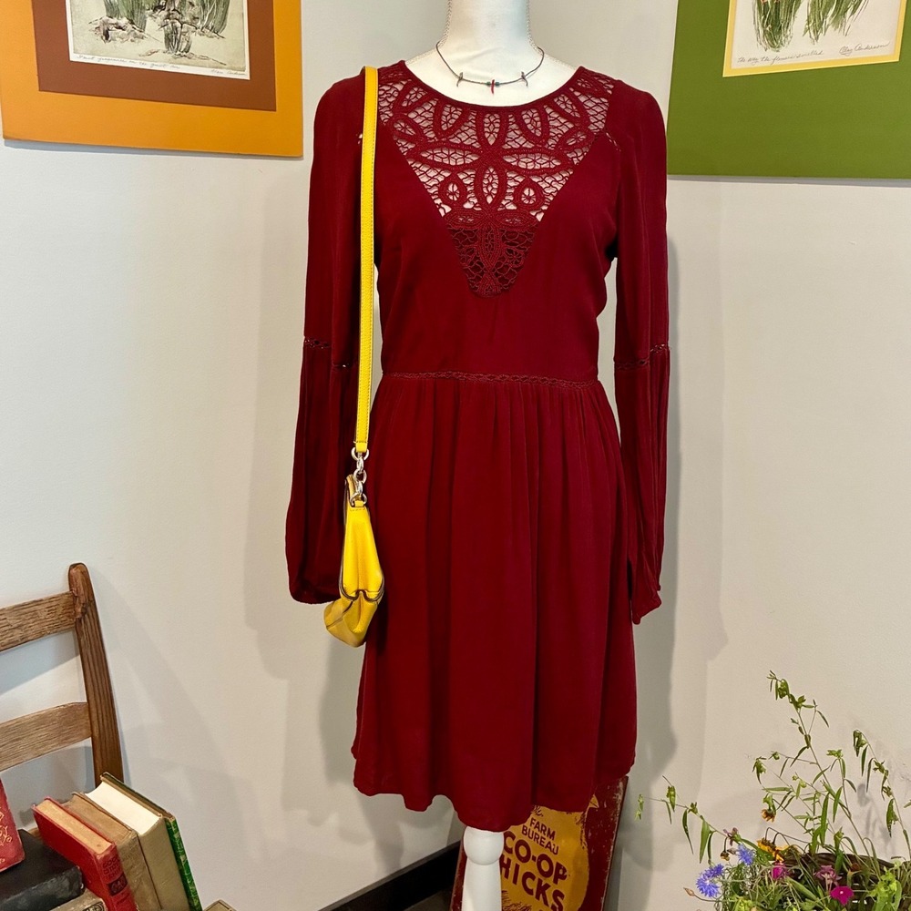 American Eagle Small Boho Lace Crochet Babydoll Peasant Dress Burgundy